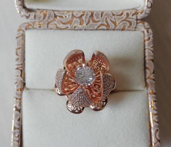 Flower Blooming Ring - Image 5