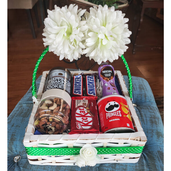 Assorted Fun Snack Hamper