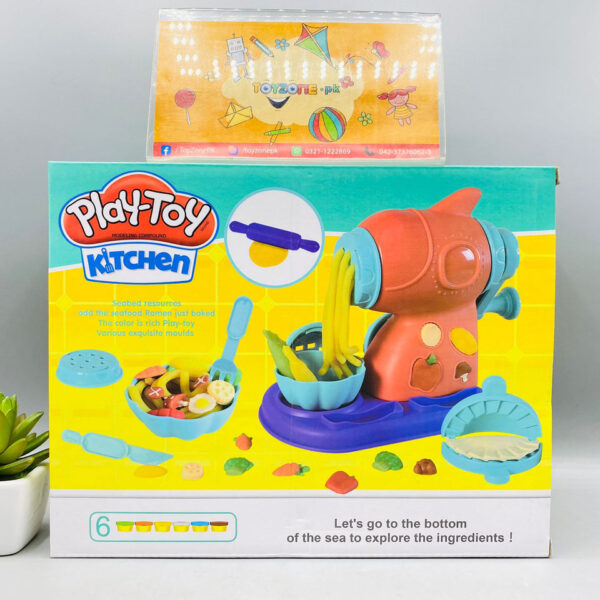 Play Doh Noodle Making Machine Set